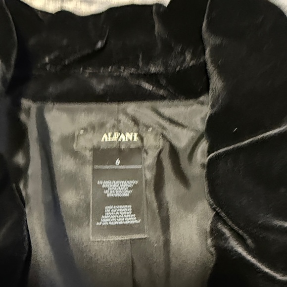 Alfani Women's Midnight Velvet Blazer - Picture 2 of 6